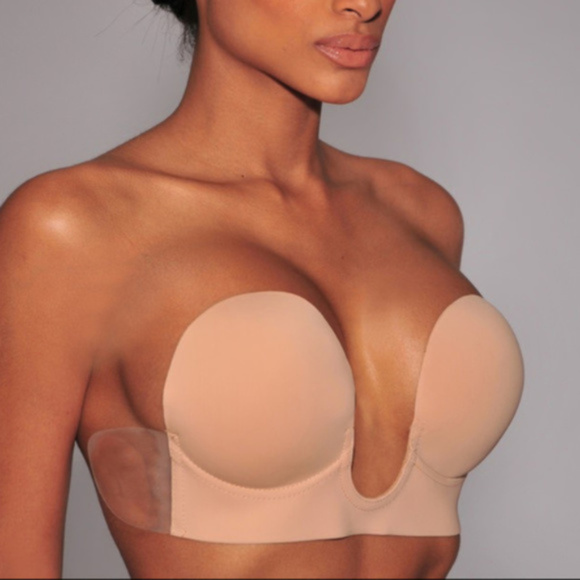 Other - U-Plunge backless strapless sticky bra sz B